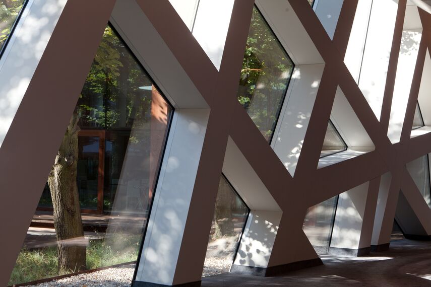 ConceptWall 50 Façades, CW 50-SC Façades, ConceptSystem 77 Windows and ConceptSystem 59Pa Windows - Narvil Hotel located in Serock, Poland