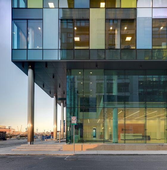ConceptWall 60 Façades - Sir John Rogerson's Quay located in Dublin, Ireland
