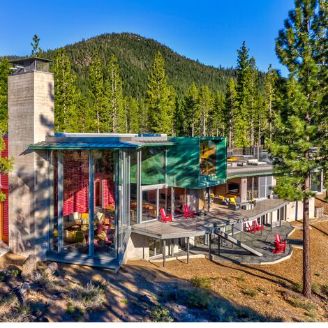 SlimLine 38 Windows, SlimLine 38 Doors, ConceptWall 50 Façades and Mosquito Complementary Systems - Martis Camp located in Truckee, CA, United States of America