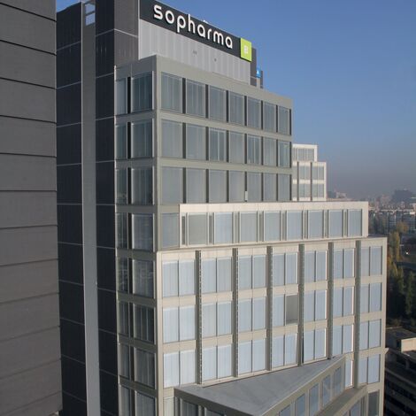 CW 86 Standard Façades, CS 86-HI (c) Cancelled Systems and CW 86-EF Façades - Sopharma Litex Business Towers located in Sofia, Bulgaria