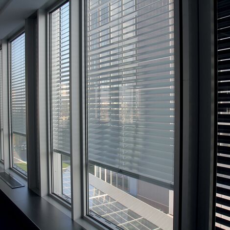 CW 86 Standard Façades, CS 86-HI (c) Cancelled Systems and CW 86-EF Façades - Sopharma Litex Business Towers located in Sofia, Bulgaria
