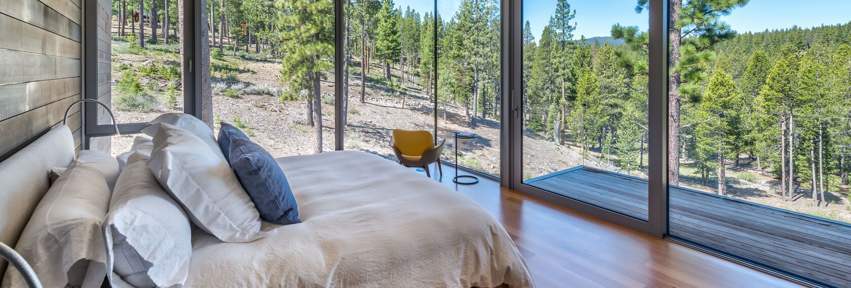 SlimLine 38 Windows, SlimLine 38 Doors, ConceptWall 50 Façades and Mosquito Complementary Systems - Martis Camp located in Truckee, CA, United States of America