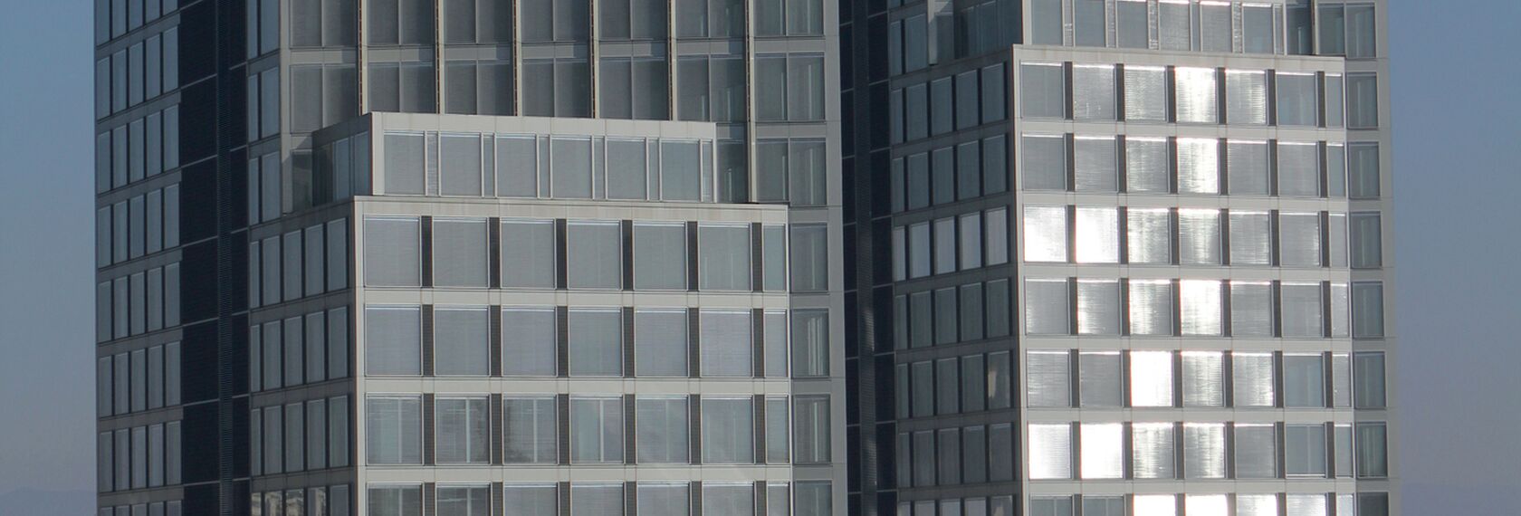CW 86 Standard Façades, CS 86-HI (c) Cancelled Systems and CW 86-EF Façades - Sopharma Litex Business Towers located in Sofia, Bulgaria