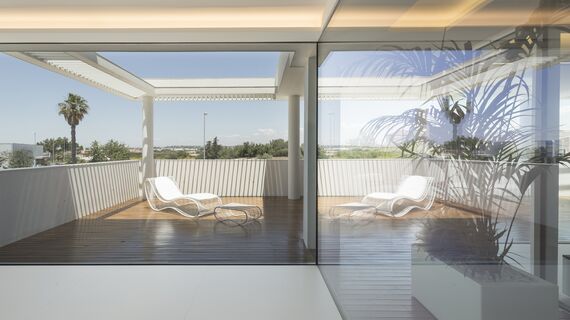 SlimPatio 68 Sliding & Folding, HiFinity Sliding & Folding, ConceptSystem 77 Windows and CS 77 Hidden Vent Windows - Casa D located in Ragusa, Italy