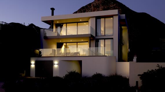 ConceptSystem 68 Windows and ConceptPatio 130 Sliding & Folding - House House Hermanus located inSouth-Africa